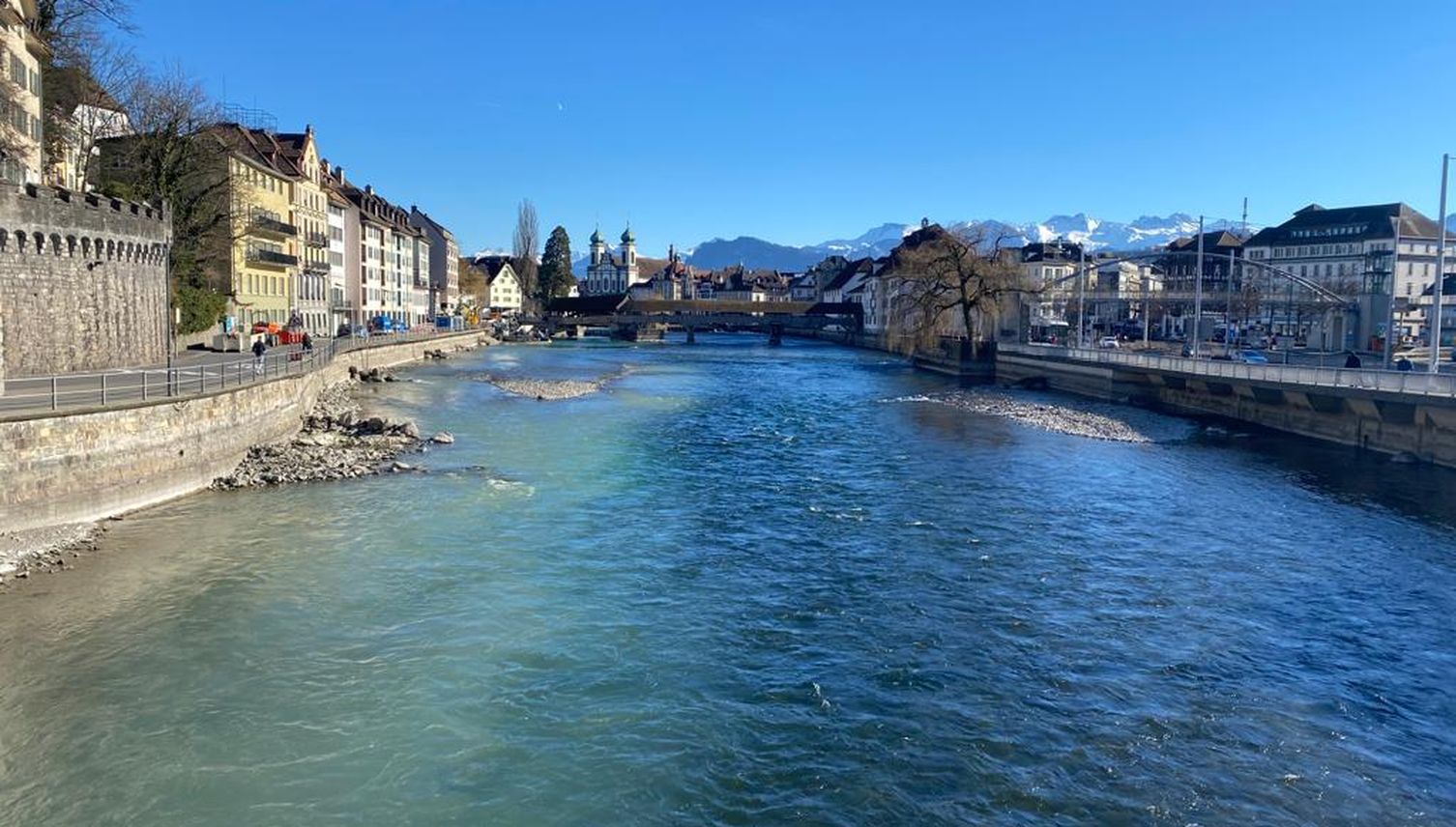 Luzern: So wollen Juso und Stadt das Reussufer aufbrezeln