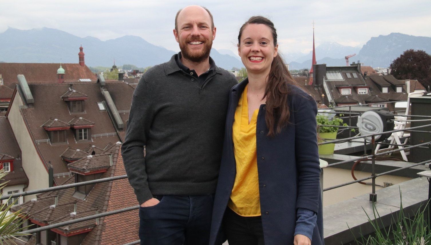 Coworking Space mit eigenem Kapsel-Hotel in Luzern
