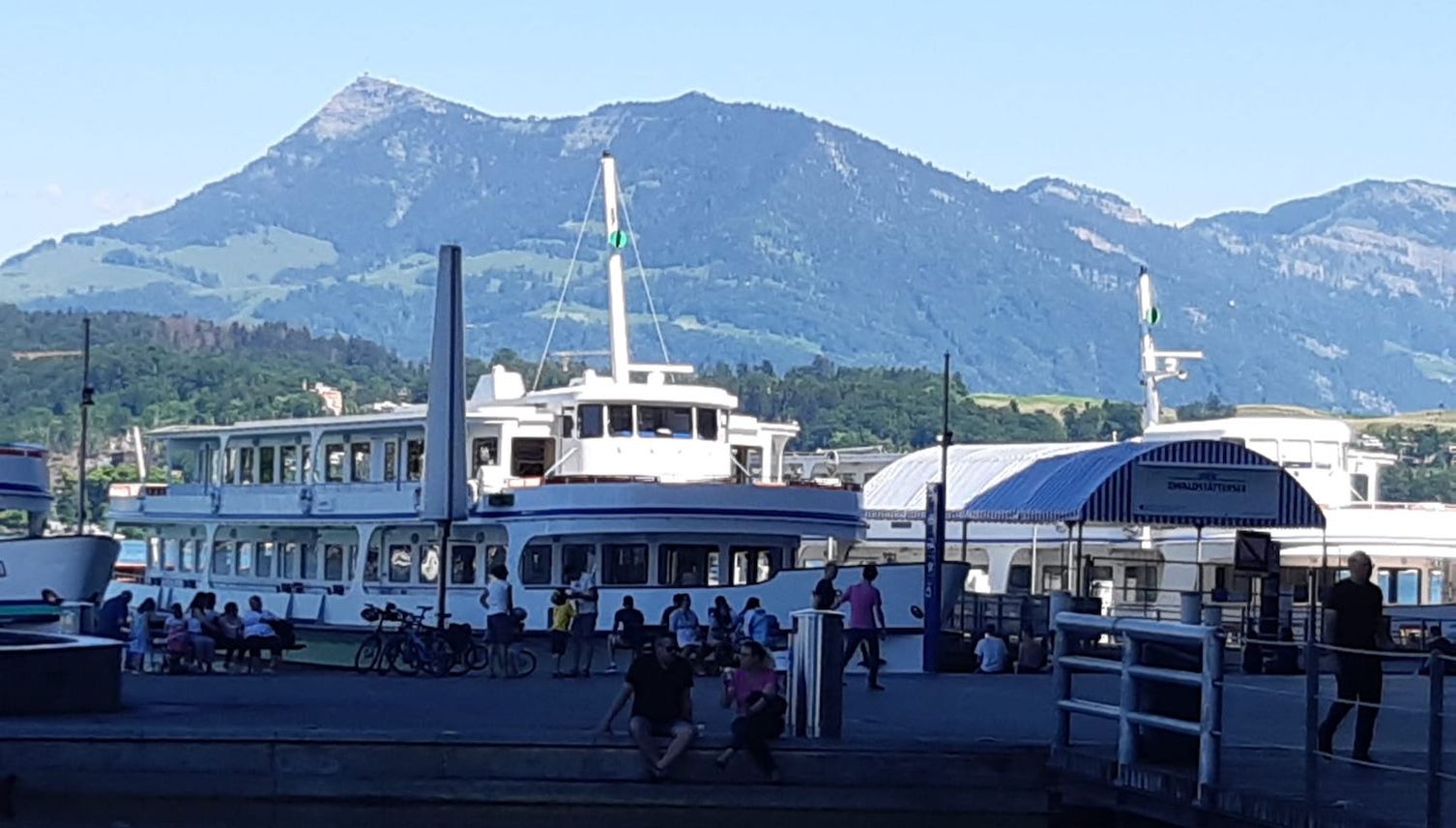 Ansturm auf die Ausflugsziele in Luzern und Zug