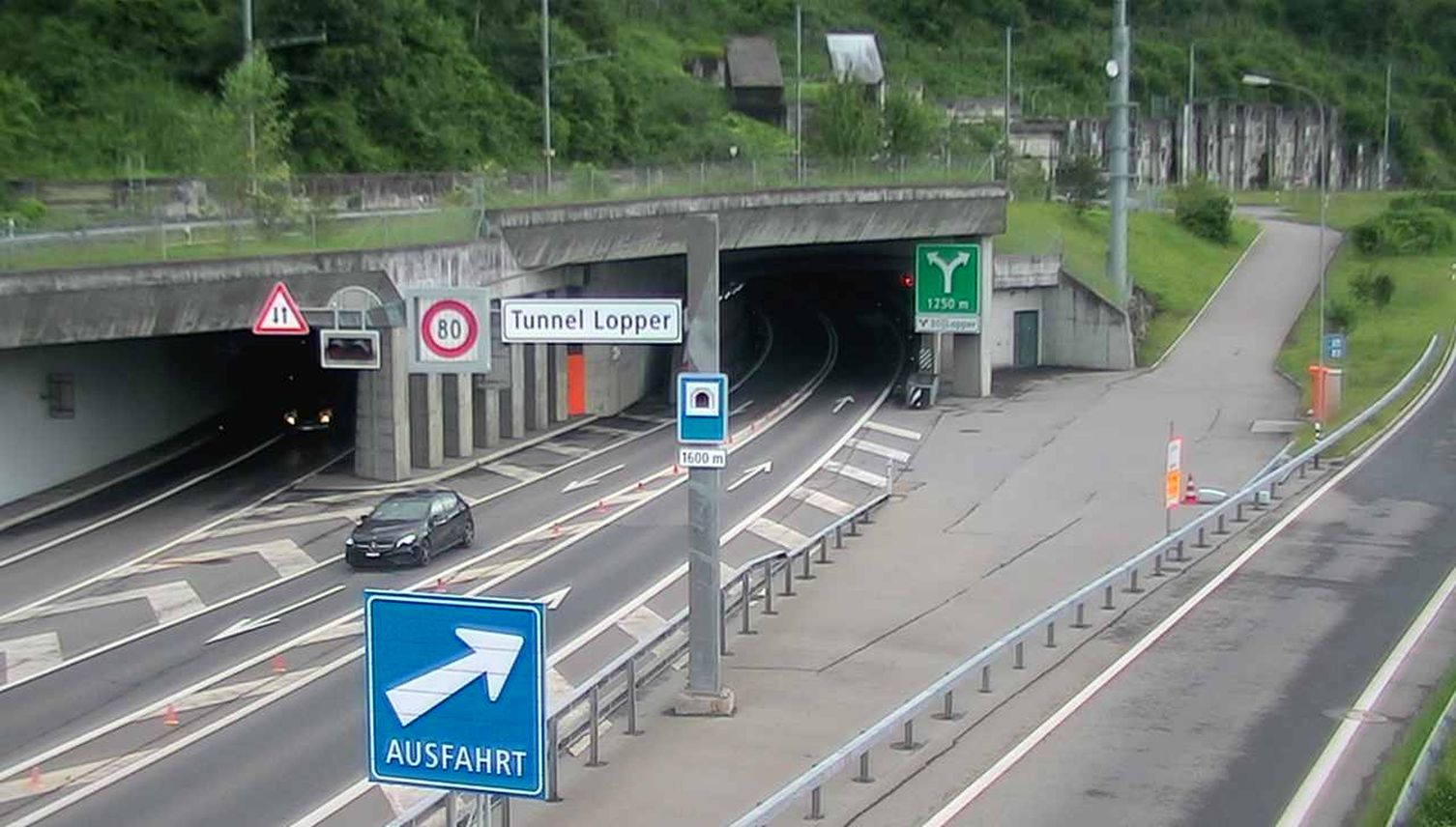 Dieser Tunnel bei  Luzern wird mehrmals gesperrt