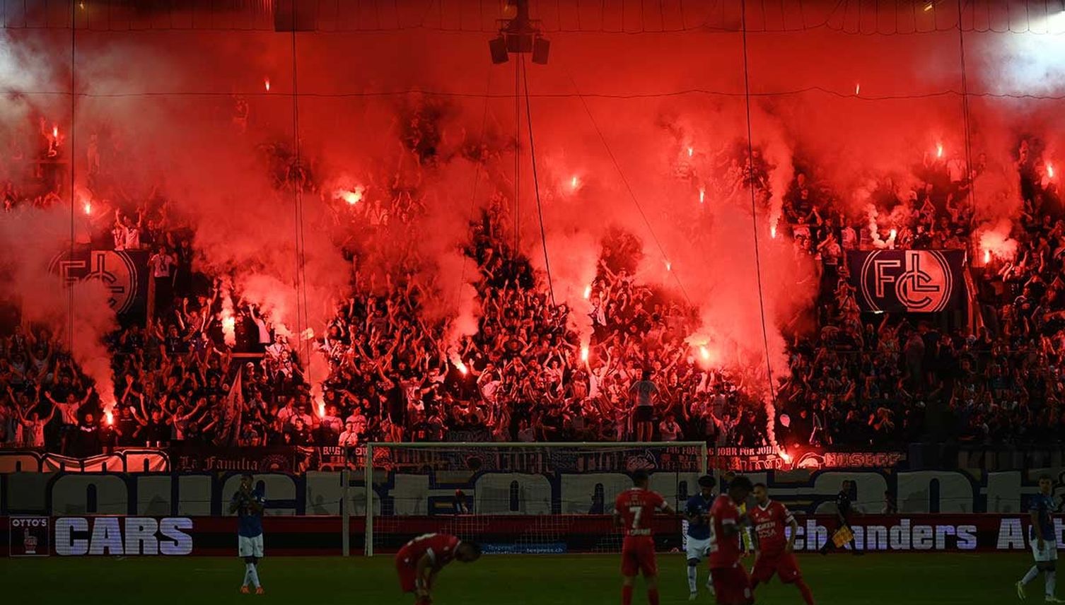 Wer schürt hier das Feuer? FCL-Fans und Polizei zanken sich