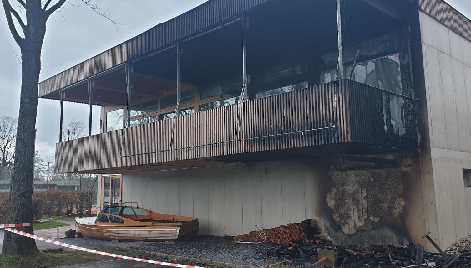 Fassadenbrand beim Restaurant Seehaus Grill