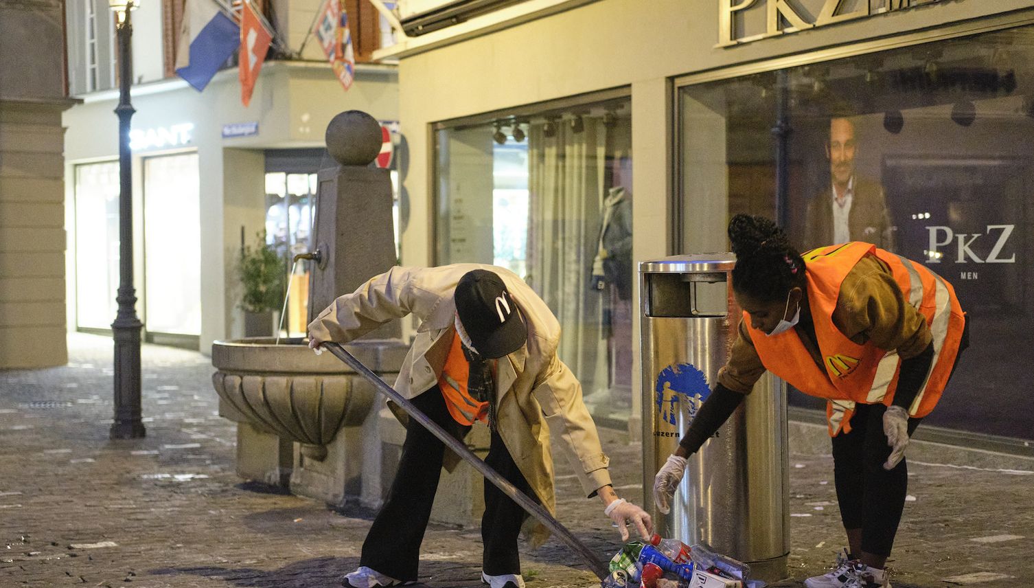Fast-Food-Mitarbeiter putzten die Luzerner Altstadt
