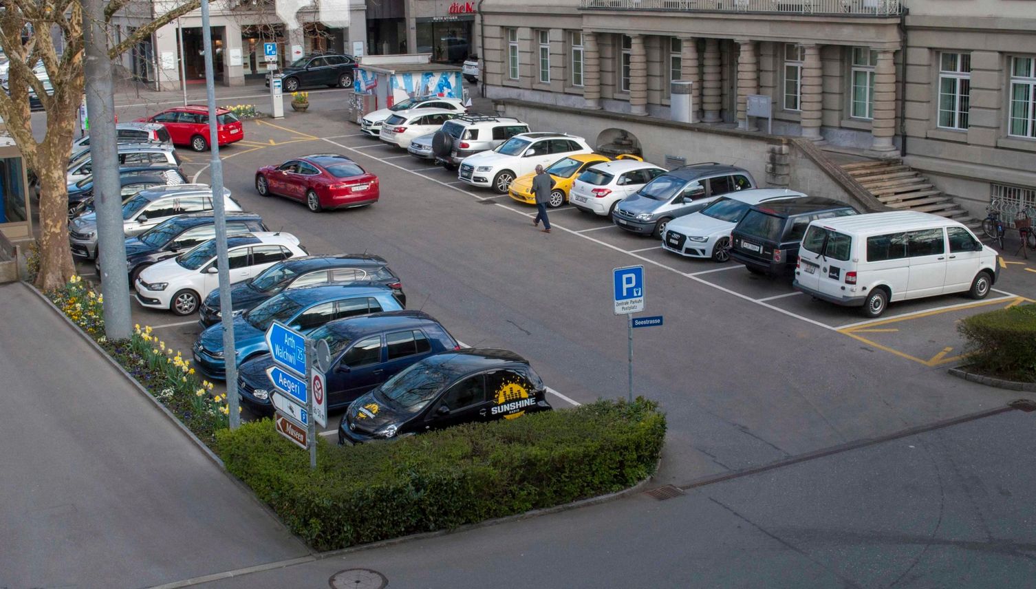 Dieser Parkplatz in Zug ist bis im Frühling gesperrt