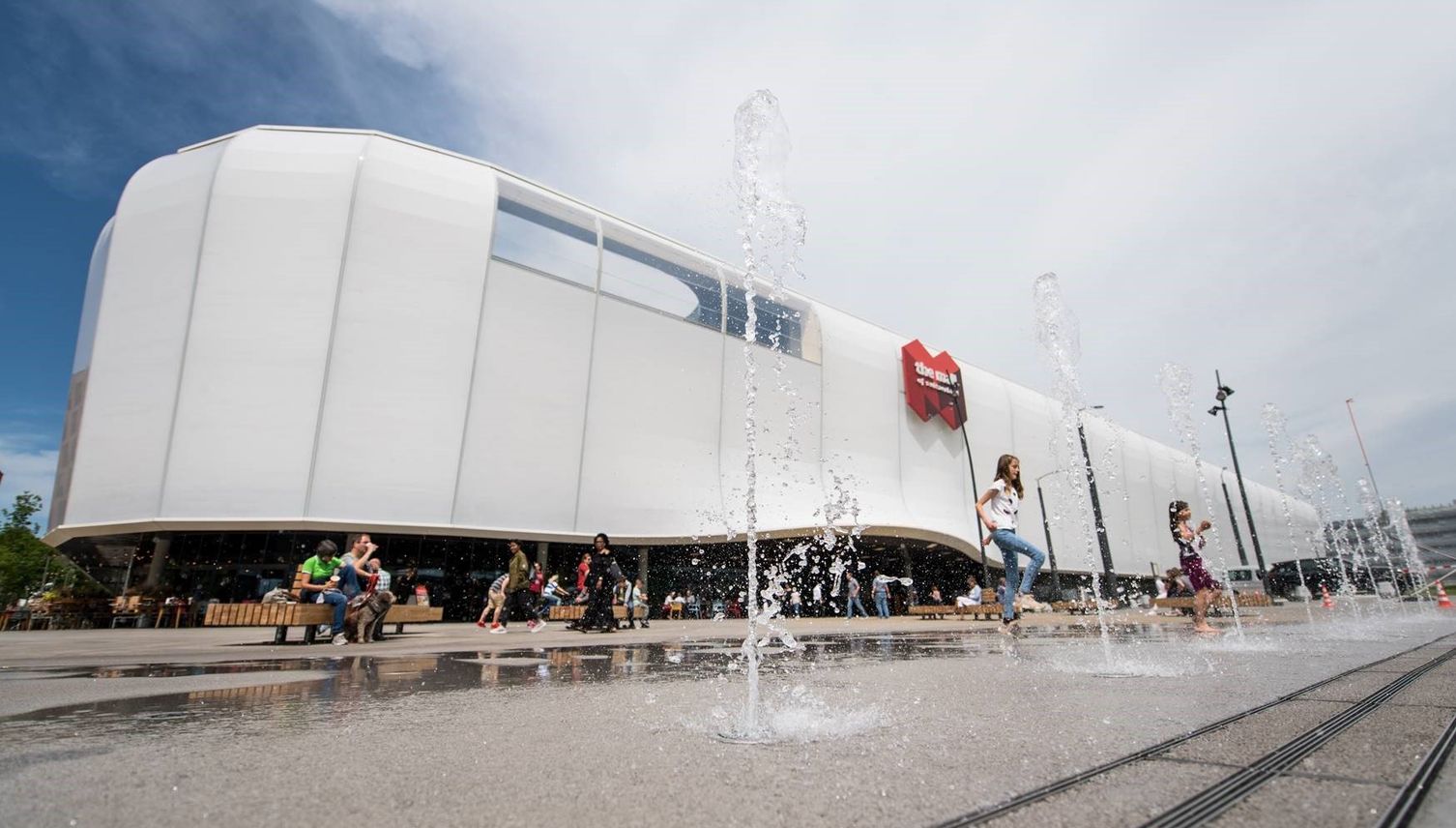 Deutscher Gigant zieht in Mall of Switzerland ein