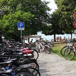 Wenn der See lockt, werden Zuger Quartiere vollparkiert