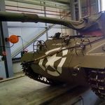 Krypto-Millionär will mit altem Panzer durch Zug kesseln