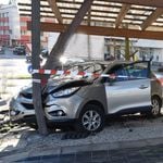 Emmenbrücke: Autofahrer fährt in Outdoor-Blumengeschäft
