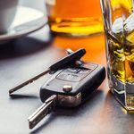 Rotkreuz: Polizei stoppt Limoncello trinkenden Autofahrer