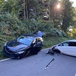 Steinhausen: Zwei Personen bei Unfall verletzt
