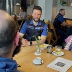 Zuger Polizei sucht Nähe zur Bevölkerung – mit Kaffee