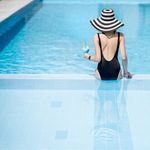 Fliesst Wasser in Swimmingpools oder die Landwirtschaft?