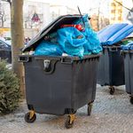 In Zug stapelt sich der Güsel – Schuld sind E-Fahrzeuge