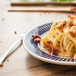 Frau serviert Partner vergiftete Pasta – Landesverweis