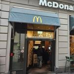 Dieser McDonald's mitten in der Stadt Luzern ist zu