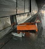 Volle Kanne in den Notrufkasten im Sonnenbergtunnel