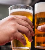 Prost! Zuger Ausschankverbot für Besoffene soll fallen