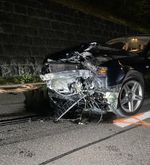 Neulenker schrottet sein Auto bei Walchwil