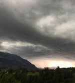 Am Abend droht ein Sturm über Luzern und Zug zu ziehen