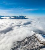 Wenn Zug im Nebelmeer versinkt