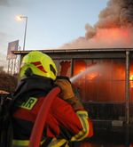 Brand im Industriegebiet Rothenburg: Dach ist eingestürzt