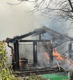 In Altishofen brennt die Hütte – und fast auch das Haus
