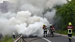 Auto brennt bei Autobahnausfahrt Sursee aus