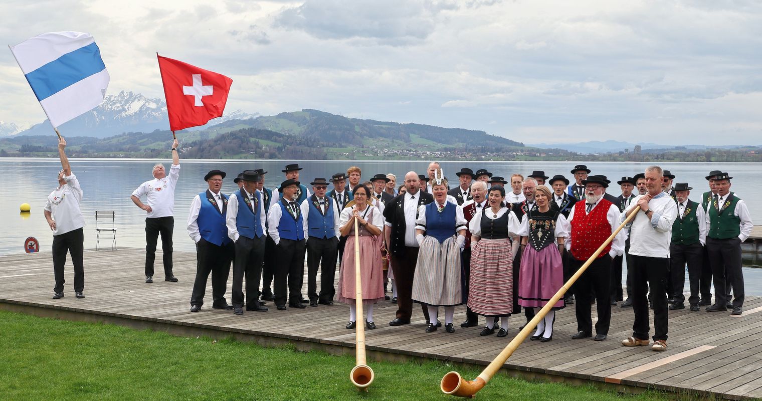Endlich! Zug wird zur Festhütte