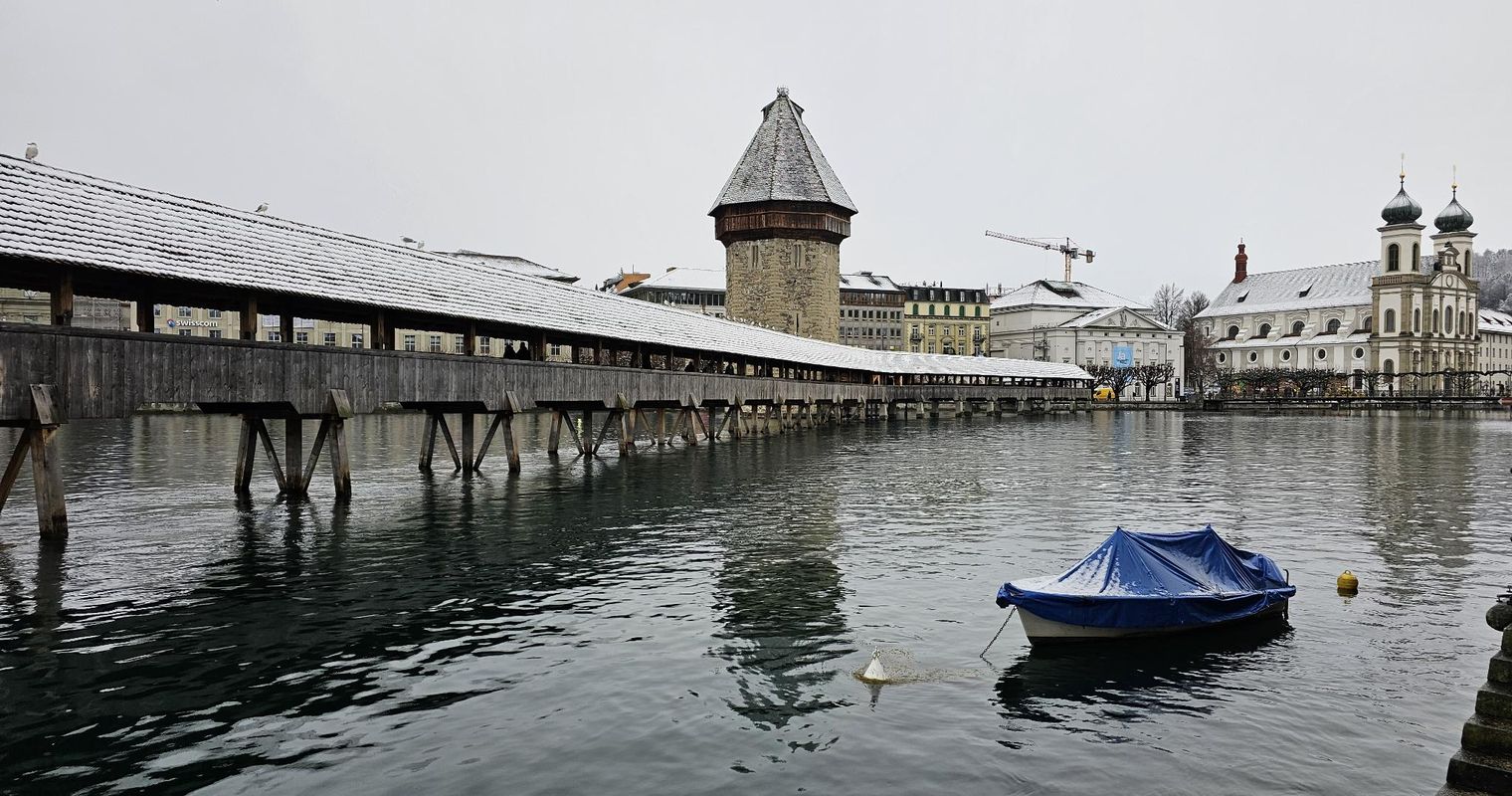 Überraschender Schnee gibt Hoffnung auf weisse Weihnachten