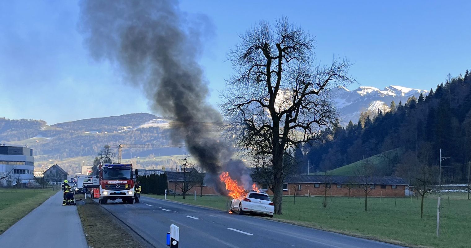 Werthenstein: Plötzlich stand das Auto in Flammen