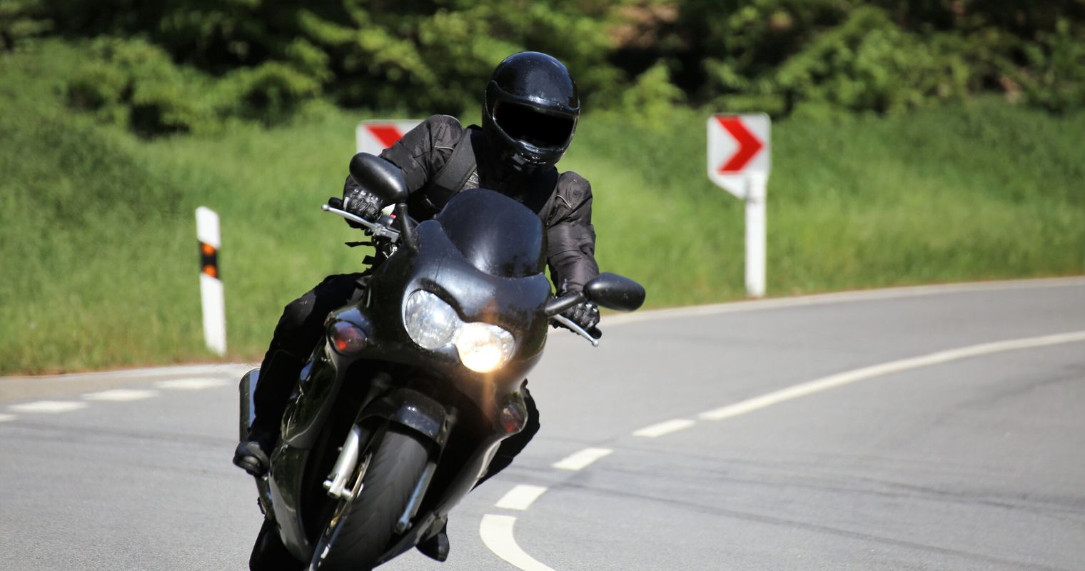 Mit über 200 km/h unterwegs – Fahrer festgenommen