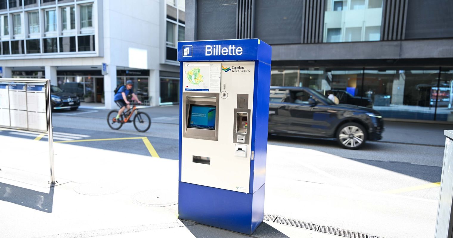 Zugerland Verkehrsbetriebe werfen ihre Automaten weg