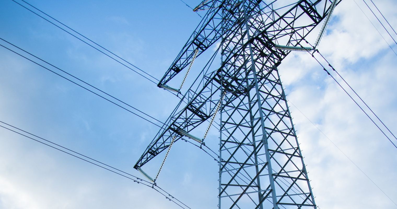 Strom: Zuger WWZ kündigt «erhebliche Tariferhöhung» an