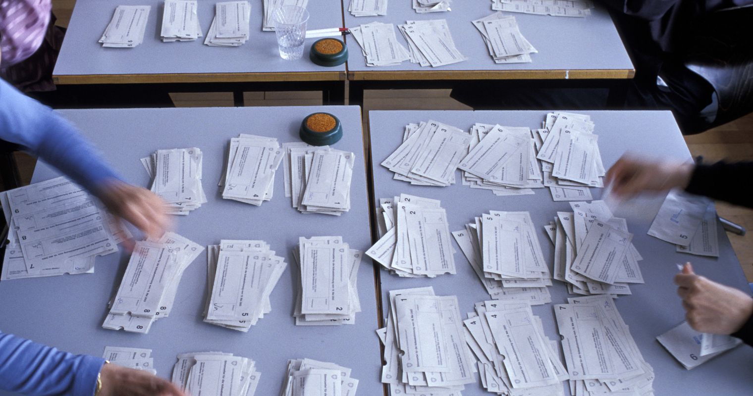 Knatsch in Zug: Verwaltung ändert heimlich Stimmzettel
