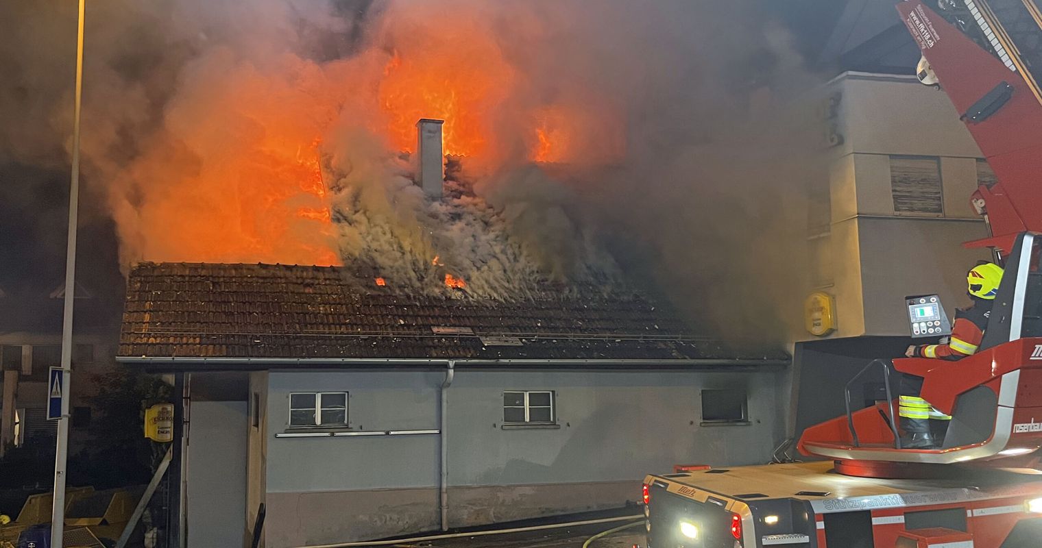 Udligenswil: Anbau beim ehemaligen Gasthof Engel brannte