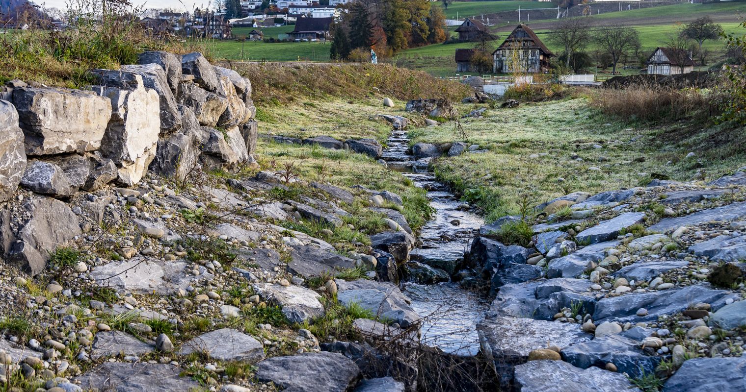Tangente: Dank der Strasse fliessen die Bäche jetzt wieder oberirdisch