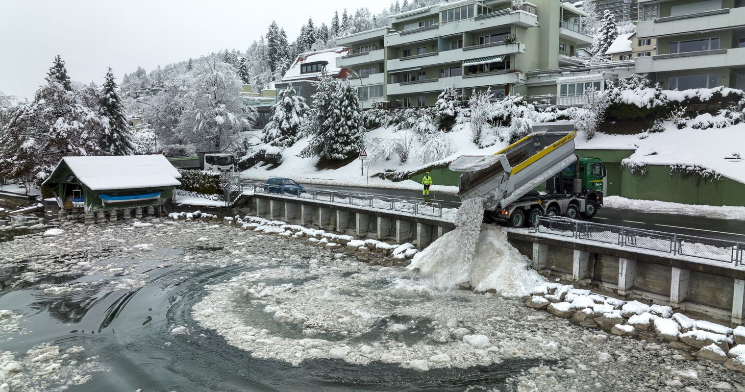 Entsorgung von Schnee im Ägerisee – ist See in Gefahr?
