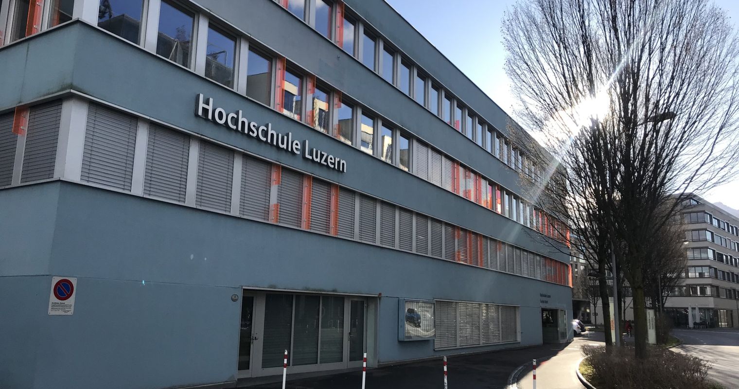 Hochschule Luzern führt Zertifikatspflicht ein