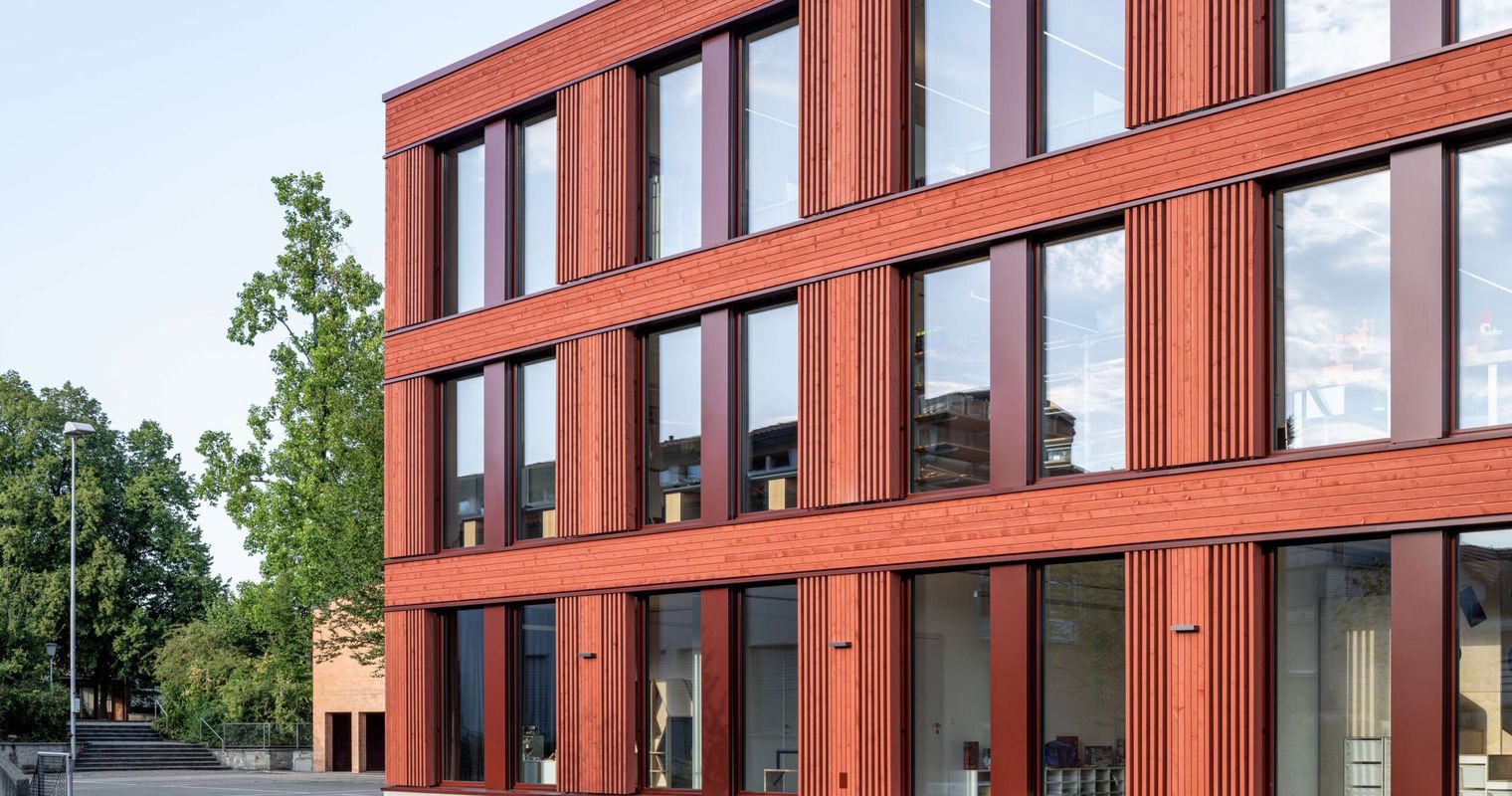 Gemeinde Cham eröffnet neues Schulhaus