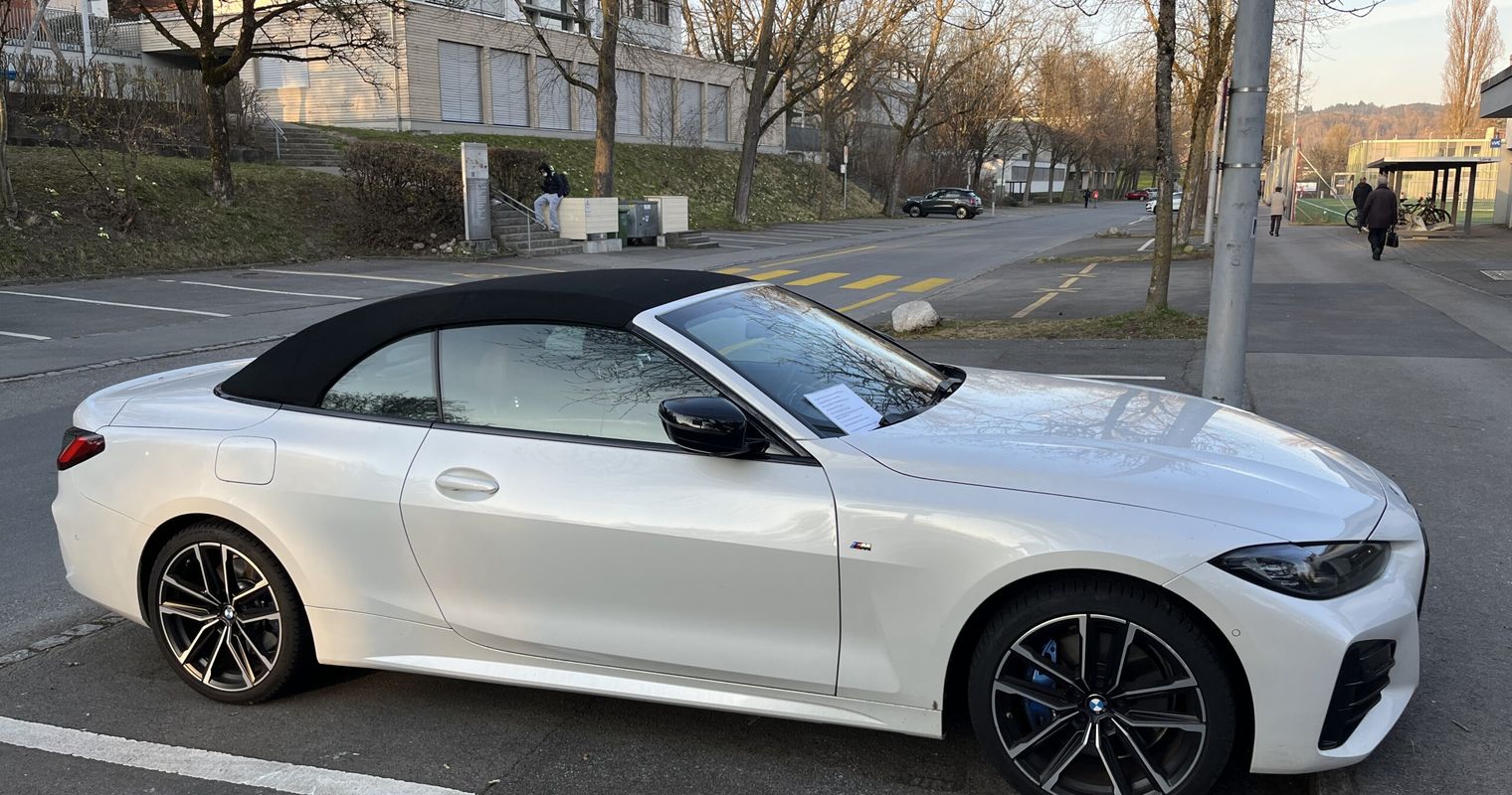 Wer vermisst dieses herrenlose Zuger BMW-Cabriolet?