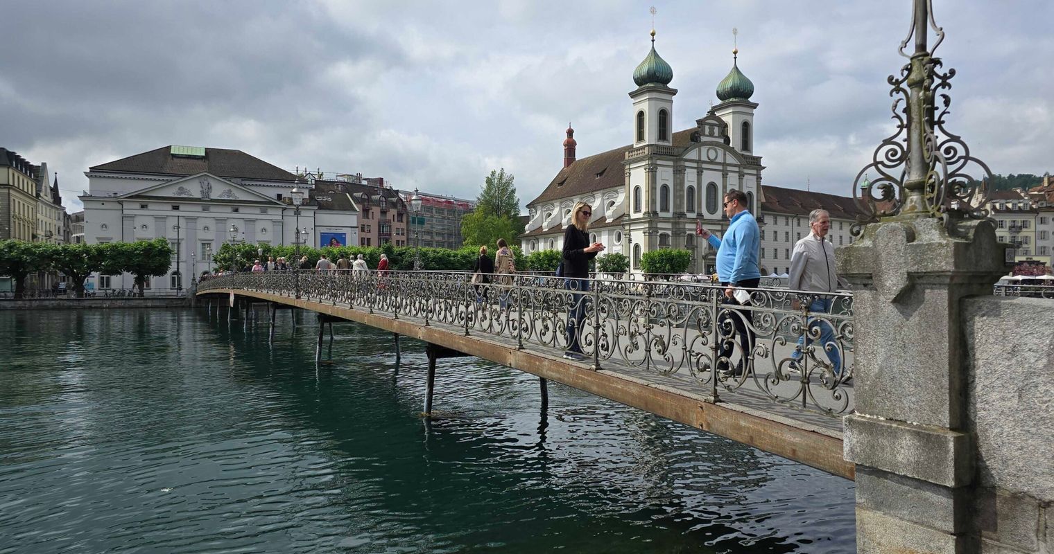 Darum bohrt die Stadt Luzern den Rathaussteg an