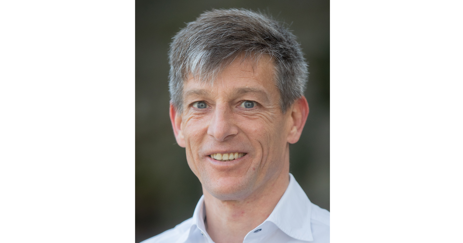 Neuer Rektor am Fach- und Wirtschaftsmittelschulzentrum