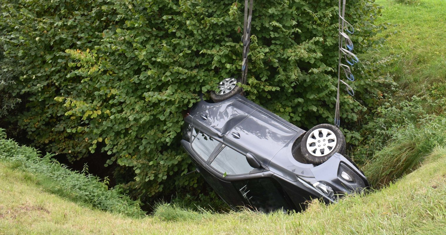Autofahrer bei Selbstunfall in Schüpfheim verletzt