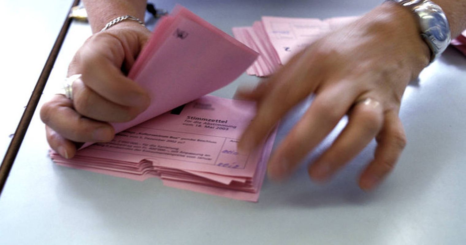 Partei will Maschinen statt Stimmzähler in Horw