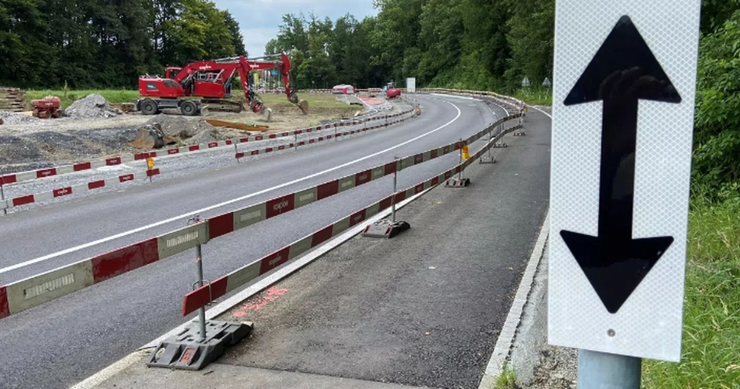 Zuger Strasse wegen Belagsarbeiten gesperrt