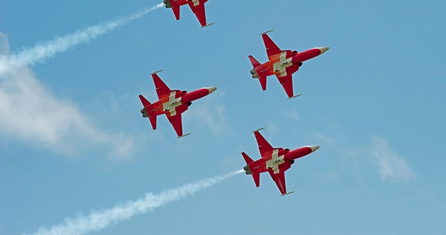 Patrouille Suisse: Wo kann man sich hier beschweren?