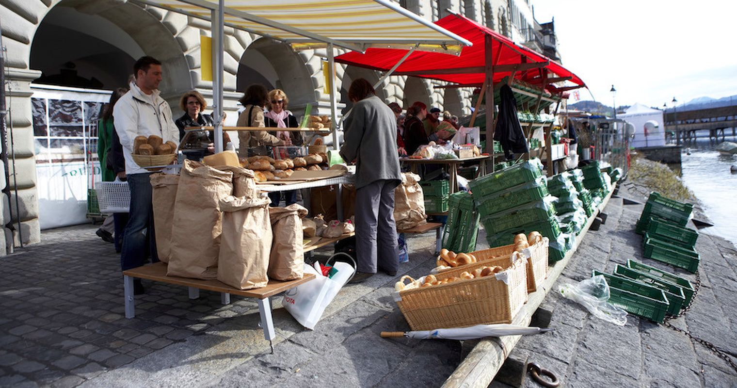 Wirtschaft fordert: Gebt eure Löhne in Luzern aus!
