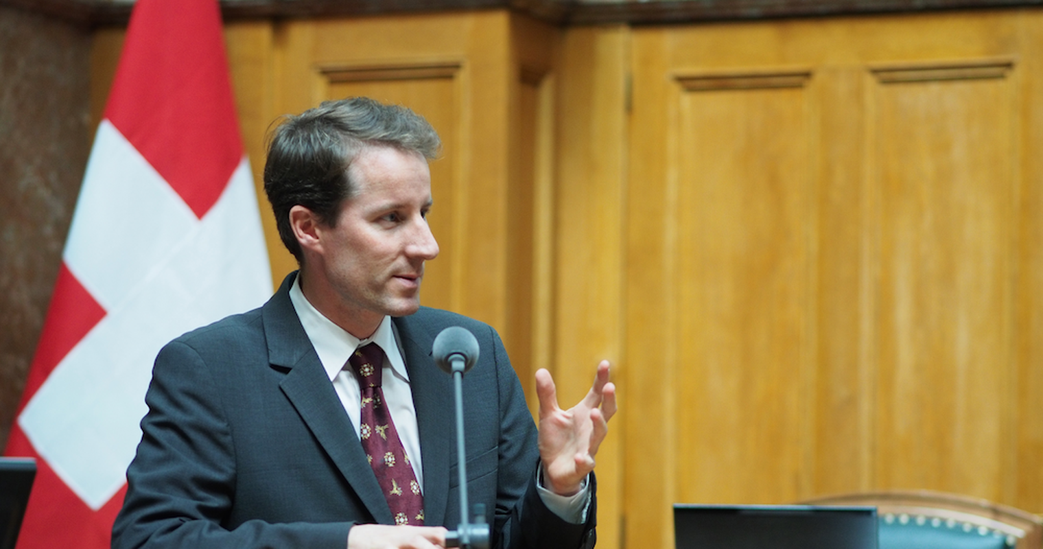 Thomas Aeschi fordert Personal-Obergrenze