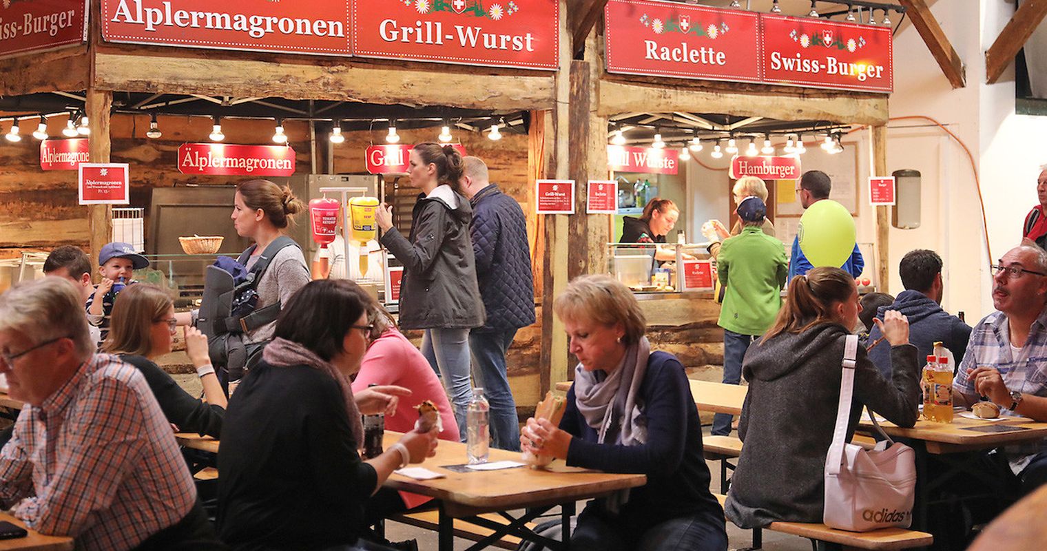So wird der Zuger Sport- und Schlemmertempel aussehen