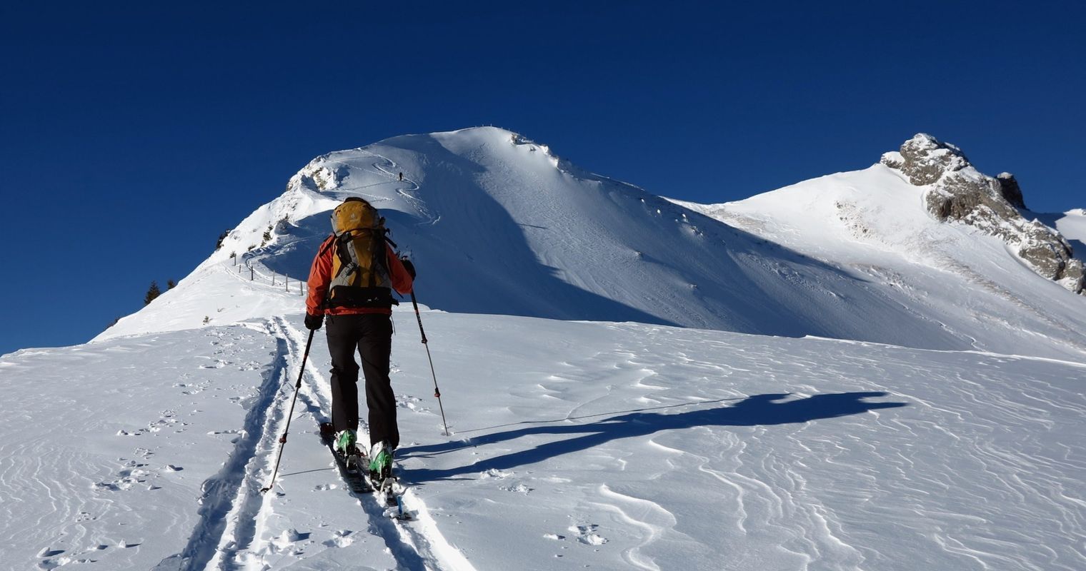 Mit Skis dem Mändli aufs Haupt gerückt